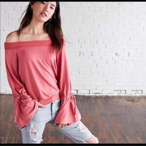 NWT Express One Eleven Pink Bell Tied Sleeve Off Shoulder Sweatshirt Pullover M